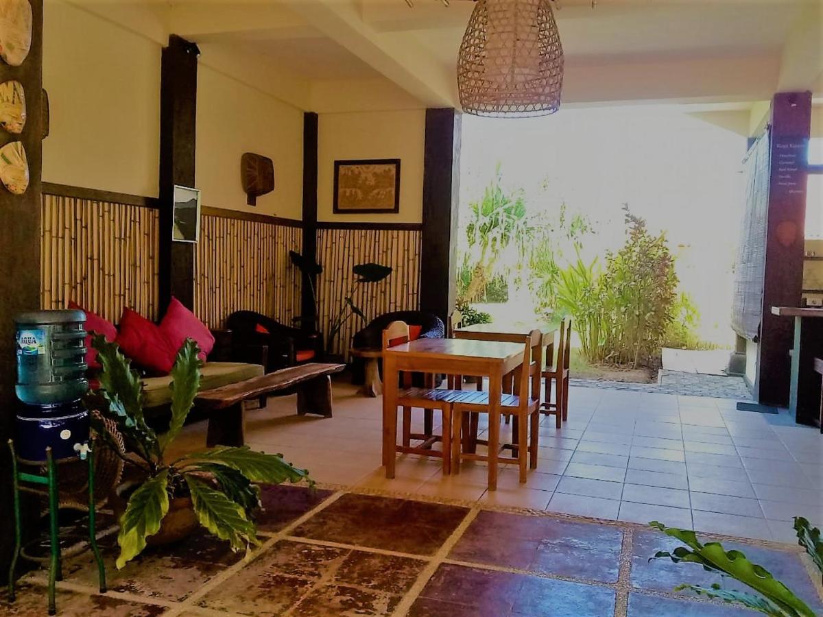 מלון Banyuwedang Batu Ampar Menjangan מראה חיצוני תמונה